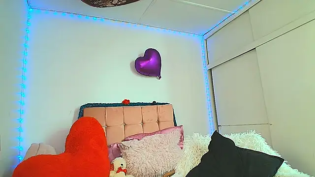cat nasty online show from 04.30.26