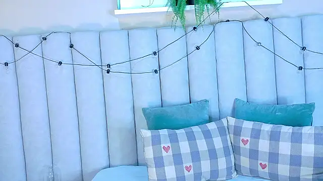 MyApril   online show from 03.10.26