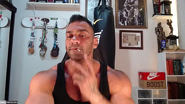 henryhadesflirt online show from 09.24.25