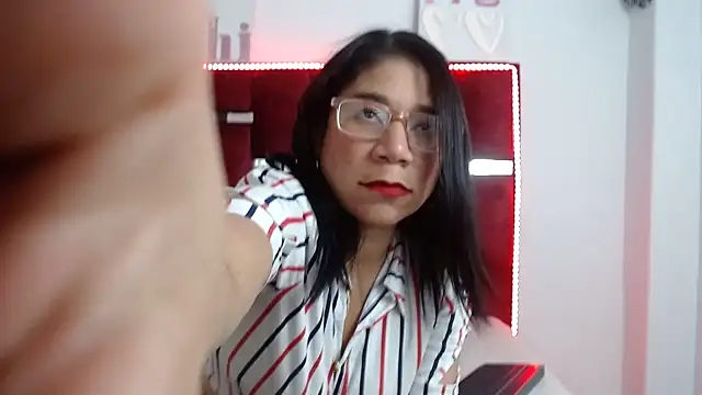 Snapshot of PamelaCruzThxl chatting on 10.27.25 PamelaCruzThxl online show from 10.27.25