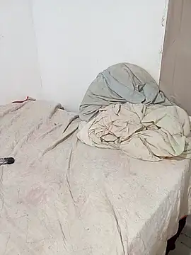 Snapshot of casado031999 chatting on 11.10.25 casado031999 online show from 11.10.25