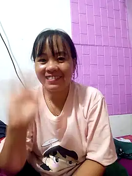 Snapshot of cunconcute chatting on 09.23.25 cunconcute online show from 09.23.25