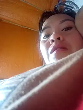 Snapshot of cunconcute chatting on 10.08.25 cunconcute online show from 10.08.25