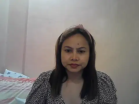 Snapshot of Amarrahlyn chatting on 06.16.26 Amarrahlyn online show from 06.16.26