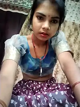 PRACHI-743 online show from 11.18.25