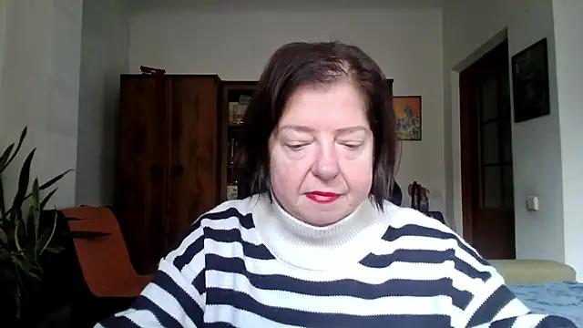 Violet Pulse online show from 11.03.25