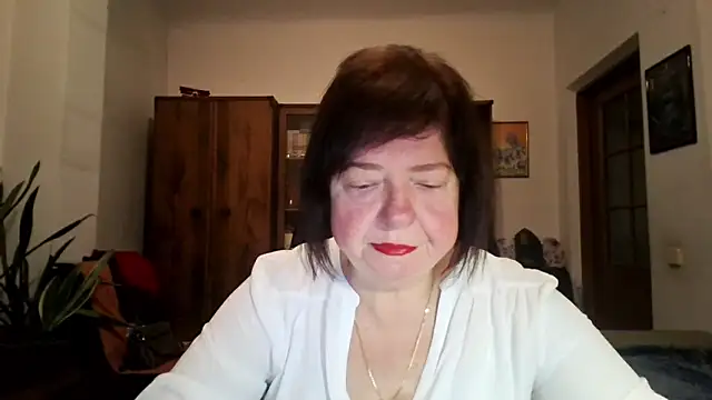 Violet Pulse online show from 12.19.25