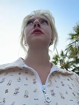 RonnieKiss online show from 02.24.26