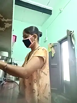 Cute-Charvii online show from 04.20.26