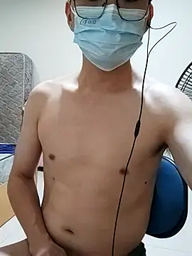 Snapshot of VIncent_mimi chatting on 11.19.25 VIncent mimi online show from 11.19.25