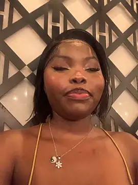 Snapshot of 21shazzy chatting on 09.20.25 21shazzy online show from 09.20.25