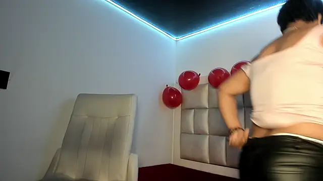 peyton  wat online show from 03.04.26