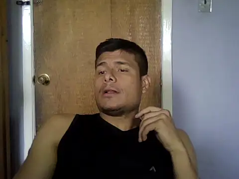 Snapshot of AnotherJuan_ chatting on 09.20.25 AnotherJuan online show from 09.20.25