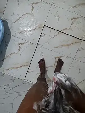 DICKLANKA online show from 04.10.26