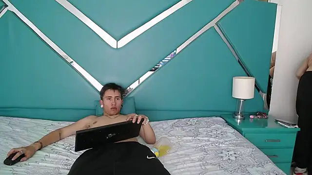 oblivionlove online show from 03.03.26