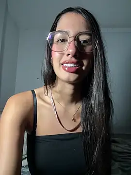 Julieta Duque online show from 03.29.26