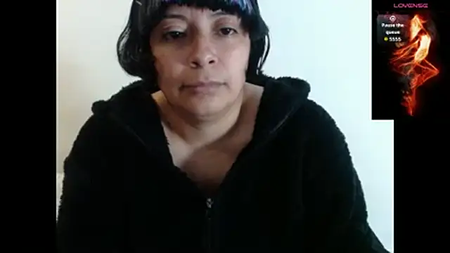 Acelinrose online show from 11.20.25