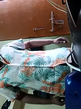 Snapshot of chunkyguy98 chatting on 02.09.26 chunkyguy98 online show from 02.09.26