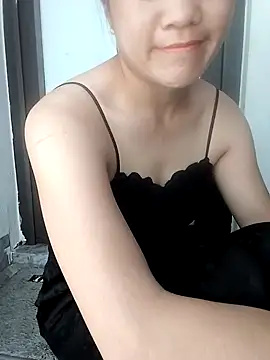 Norah-h online show from 04.14.26