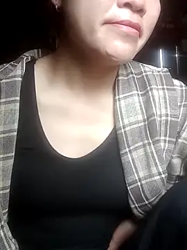 Norah-h online show from 04.19.26