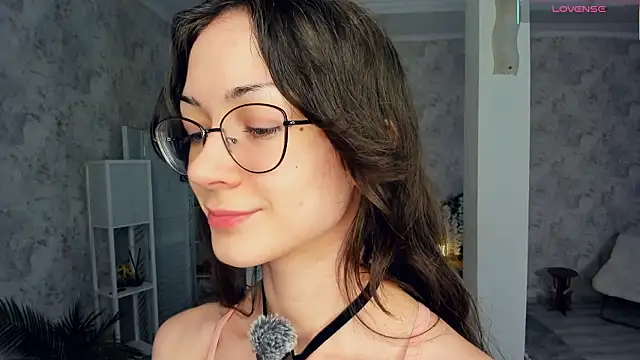 ReneeLippeatt online show from 02.28.26