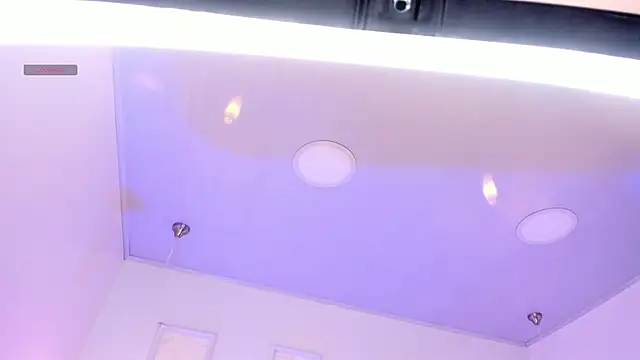 amaraa lewiis online show from 11.24.25