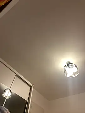 Snapshot of Giullyaxx chatting on 09.20.25 Giullyaxx online show from 09.20.25