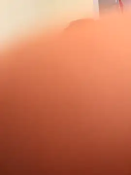 Snapshot of Giullyaxx chatting on 11.12.25 Giullyaxx online show from 11.12.25