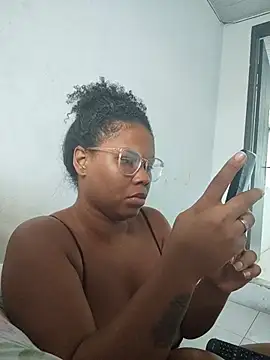 PrettahSantos online show from 07.28.26