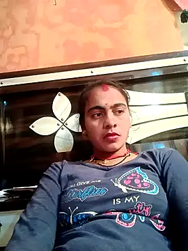 Snapshot of barsha27a chatting on 11.14.25 barsha27a online show from 11.14.25