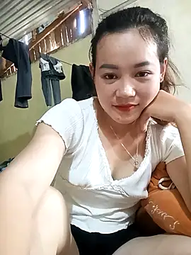 Snapshot of dorothyxx chatting on 10.05.25 dorothyxx online show from 10.05.25