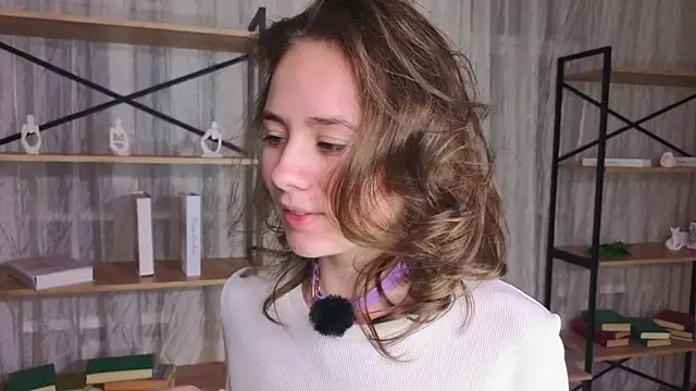 Snapshot of Crysta1Eva_ chatting on 04.18.26 Crysta1Eva online show from 04.18.26