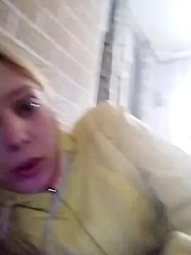 Ponka2011 online show from 10.16.25