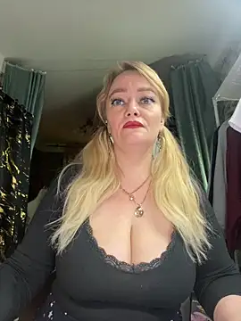 Sweet-blonde online show from 03.29.26