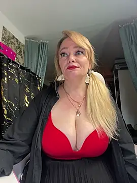 Sweet-blonde online show from 06.04.26
