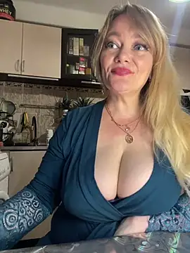 Sweet-blonde online show from 06.06.26