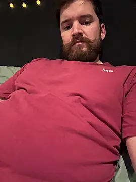 Snapshot of WeirdComedian36 chatting on 10.28.25 WeirdComedian36 online show from 10.28.25