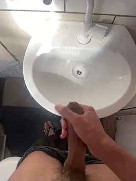 ooMiguel17CM online show from 03.26.26