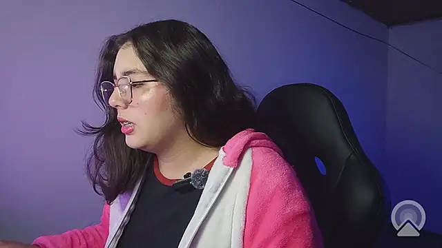 Pao Ly online show from 07.27.26