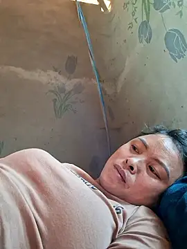 xuxulovezz online show from 01.18.26