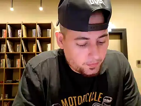 Snapshot of maximus888A chatting on 09.24.25 maximus888A online show from 09.24.25