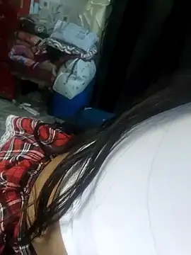 Snapshot of -Anushka01 chatting on 11.13.25 -Anushka01 online show from 11.13.25