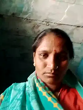 Pooja6060 online show from 10.17.25