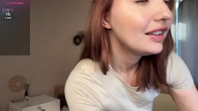 Snapshot of catherine__meow chatting on 10.01.25 catherine meow online show from 10.01.25