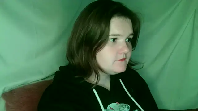 Snapshot of Noir_Shiro chatting on 10.09.25 Noir Shiro online show from 10.09.25