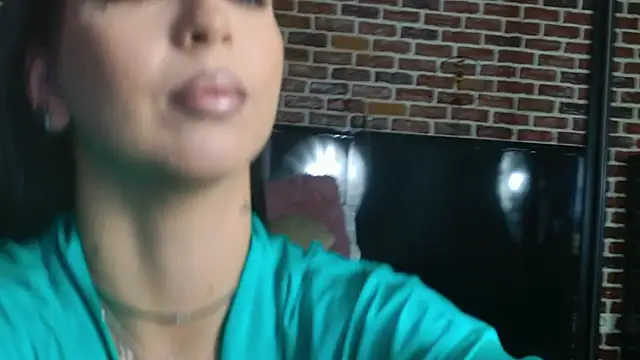 Snapshot of MeganSin_ chatting on 10.15.25 MeganSin online show from 10.15.25