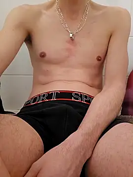 Snapshot of Chrisou73 chatting on 02.04.26 Chrisou73 online show from 02.04.26