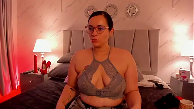 Michell Monet online show from 11.27.25