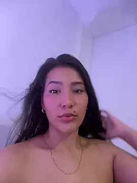 IsabellaJoness  online show from 04.09.26