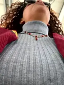 Snapshot of PrettyLia chatting on 02.25.26 PrettyLia online show from 02.25.26